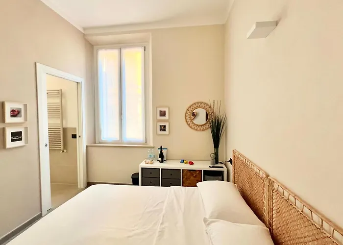 Red Collection, Boutiques & Suites, Center Modena