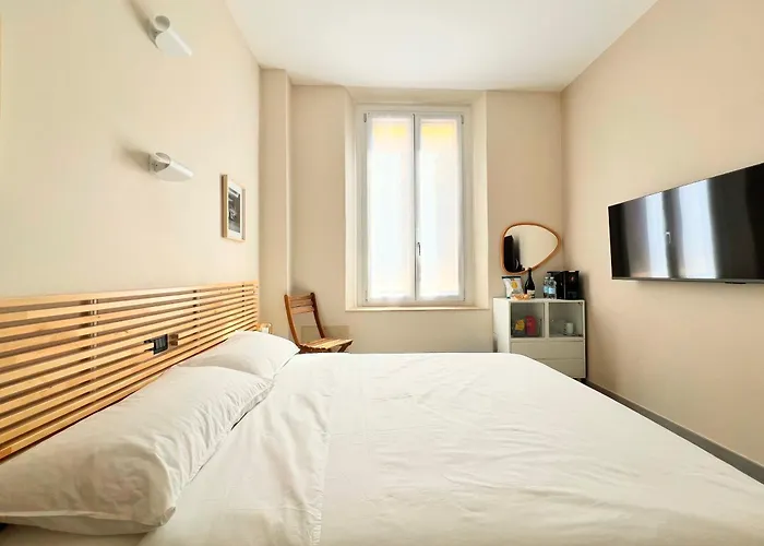 Bed & Breakfast Red Collection, Boutiques & Suites, Center Modena