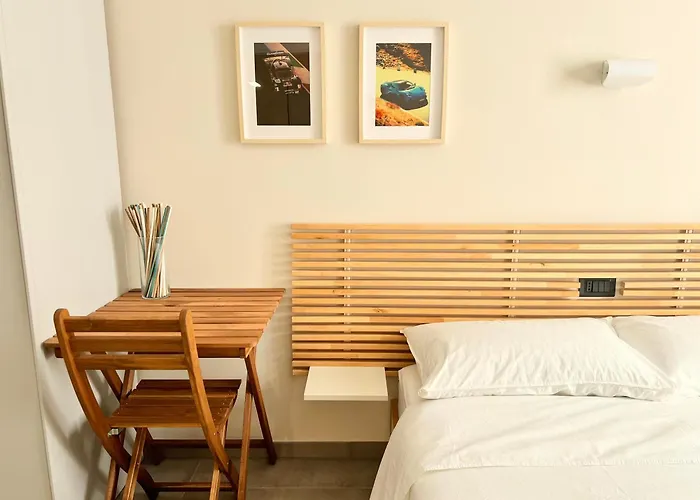 Bed & Breakfast Red Collection, Boutiques & Suites, Center Modena