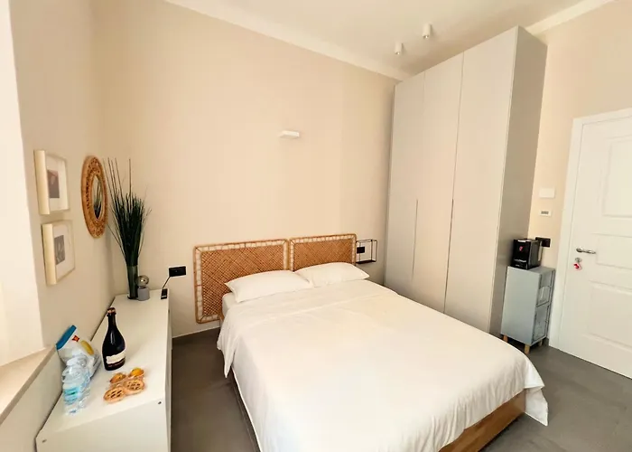 Bed & Breakfast Red Collection, Boutiques & Suites, Center