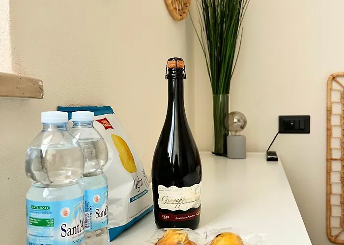 Bed & Breakfast Red Collection, Boutiques & Suites, Center Modena