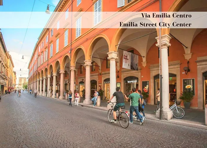 Bed & Breakfast Red Collection, Boutiques & Suites, Center