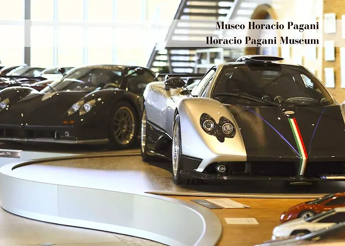 Red Collection, Boutiques & Suites, Center 3*